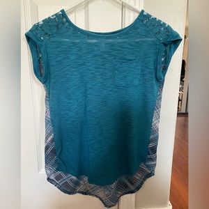 Cute lightweight blue top